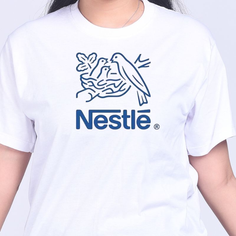 เสื้อยืดสีขาวคอกลม ตัดเย็บ พิมพ์ และ สกรีน แบบดีไชน์ที่ 5